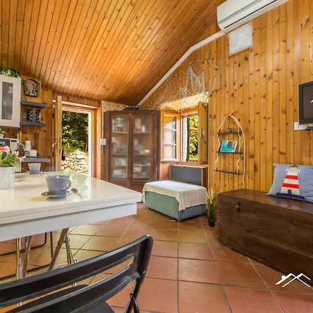 | 1br | Ac | Paraggi | Peaceful Retreat | By Tilo 아파트